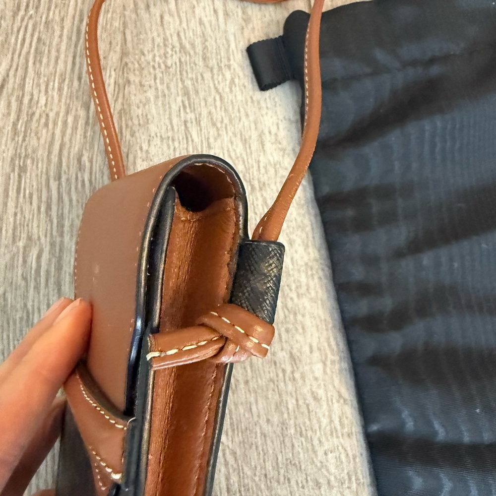 Authentic  Celine Triomphe Canvas Lambskin Phone Pouch With Flap - Picture 3 of 10